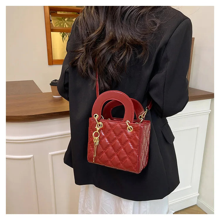Diamond-Quilted Crossbody Bag