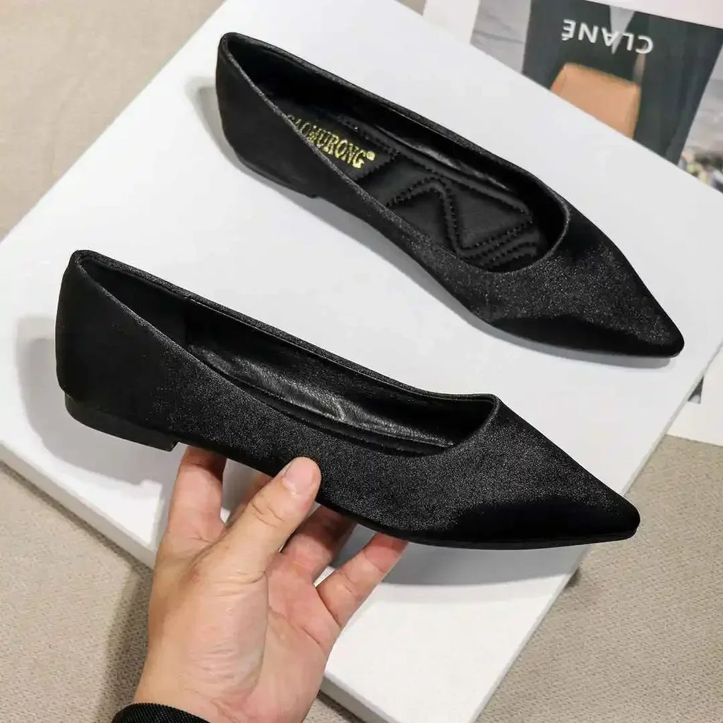 Pointed-Toe Low-Heel Flats